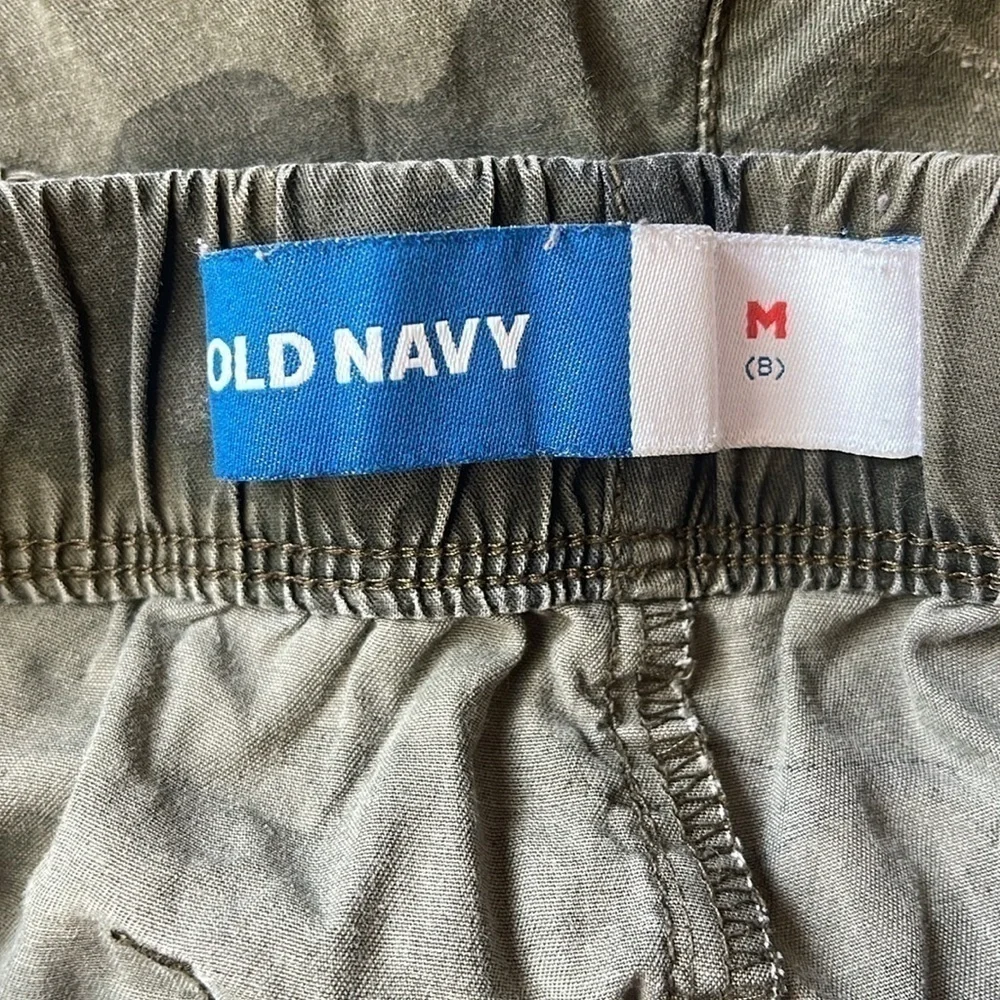 🟢 3/$15 Old Navy Cargo Shorts Boy Small (8)